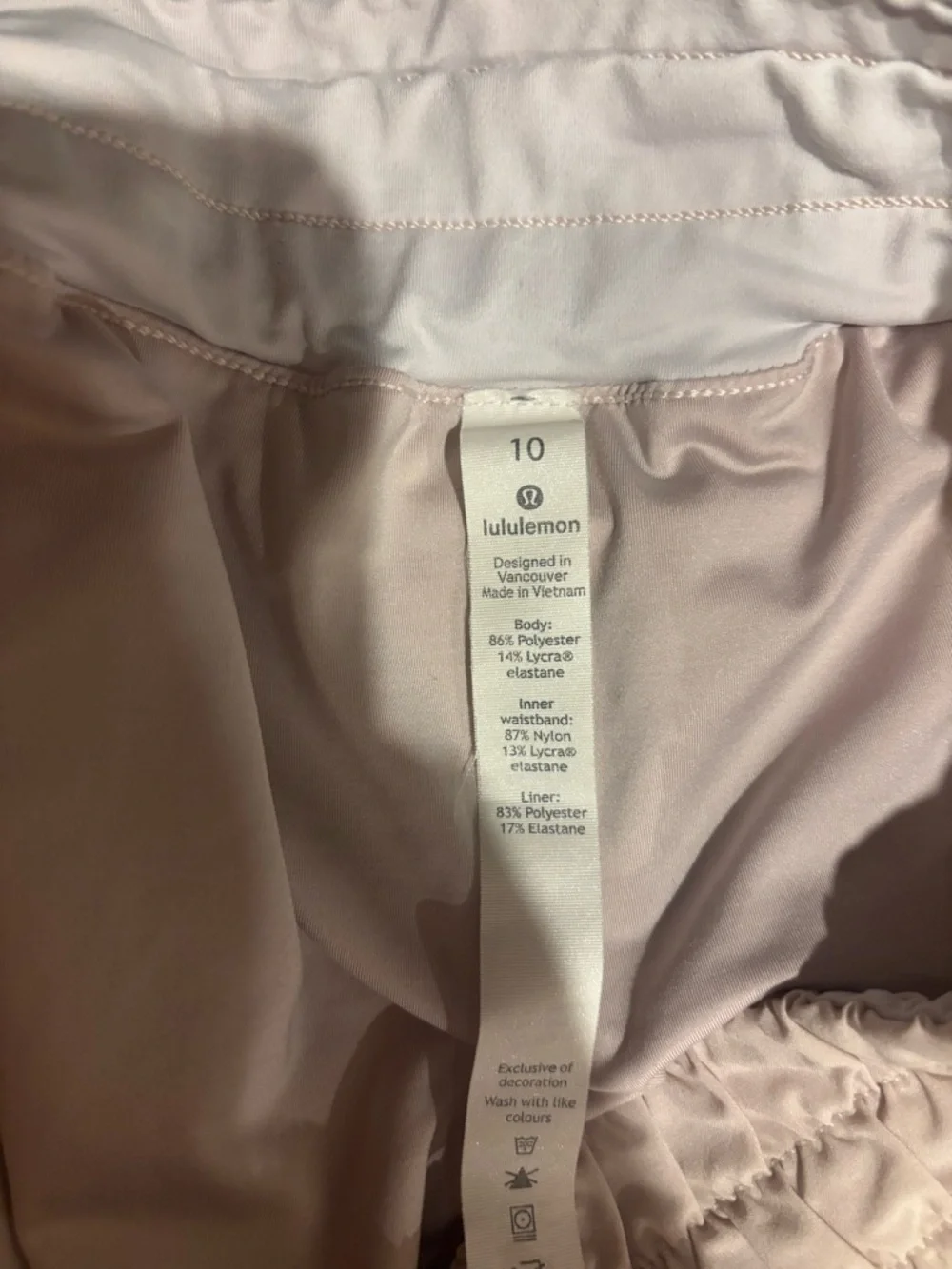 Lulu Lemon Women’s Elastic Waist Shorts - Light Taupe/pink. Maybe worn once - Picture 3 of 3